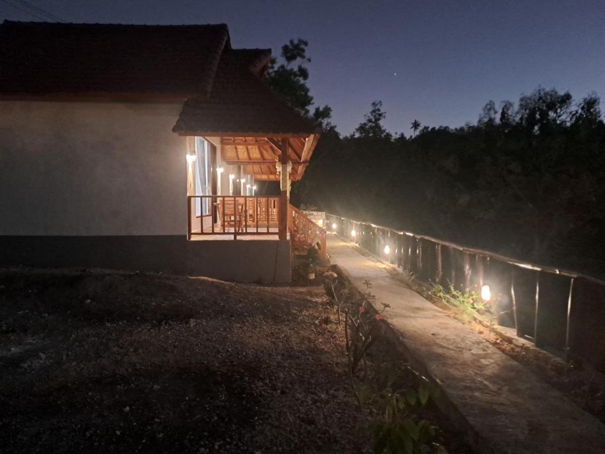Vina Bungalow Toyapakeh Dış mekan fotoğraf