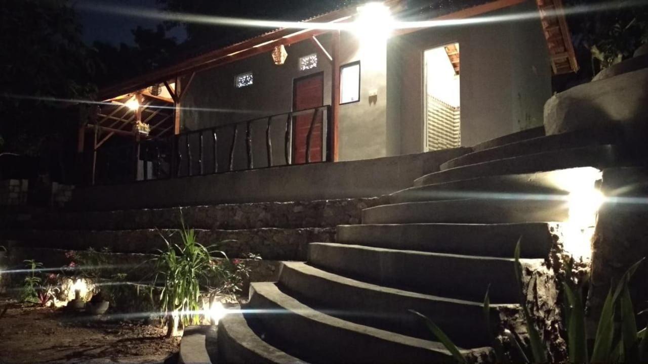 Vina Bungalow Toyapakeh Dış mekan fotoğraf